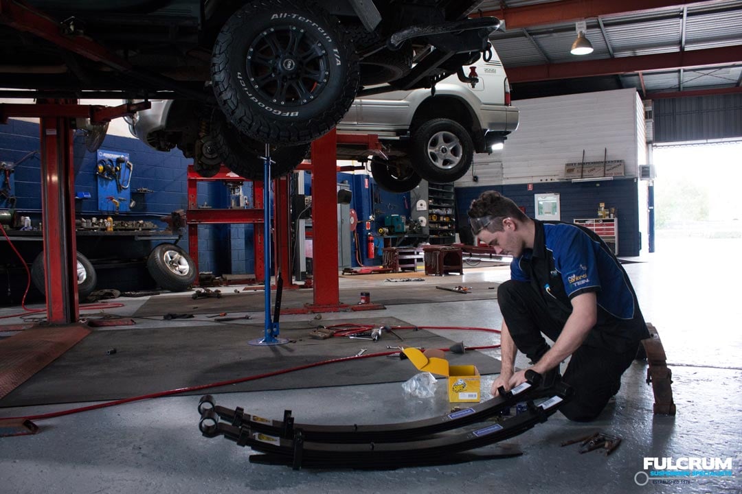 Formula 4x4 Leaf Spring Installation